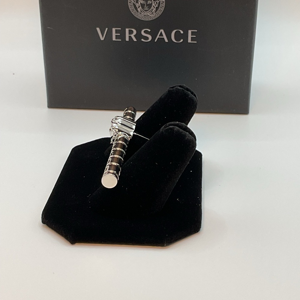 Versace Greca Logo Medusa Head Ring - Picture 9 of 9